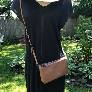 Matt and Nat bee crossbody